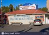 a-liquor-store-that-also-sells-guns-and-ammunition-in-central-oregon-DMB6PW.jpg