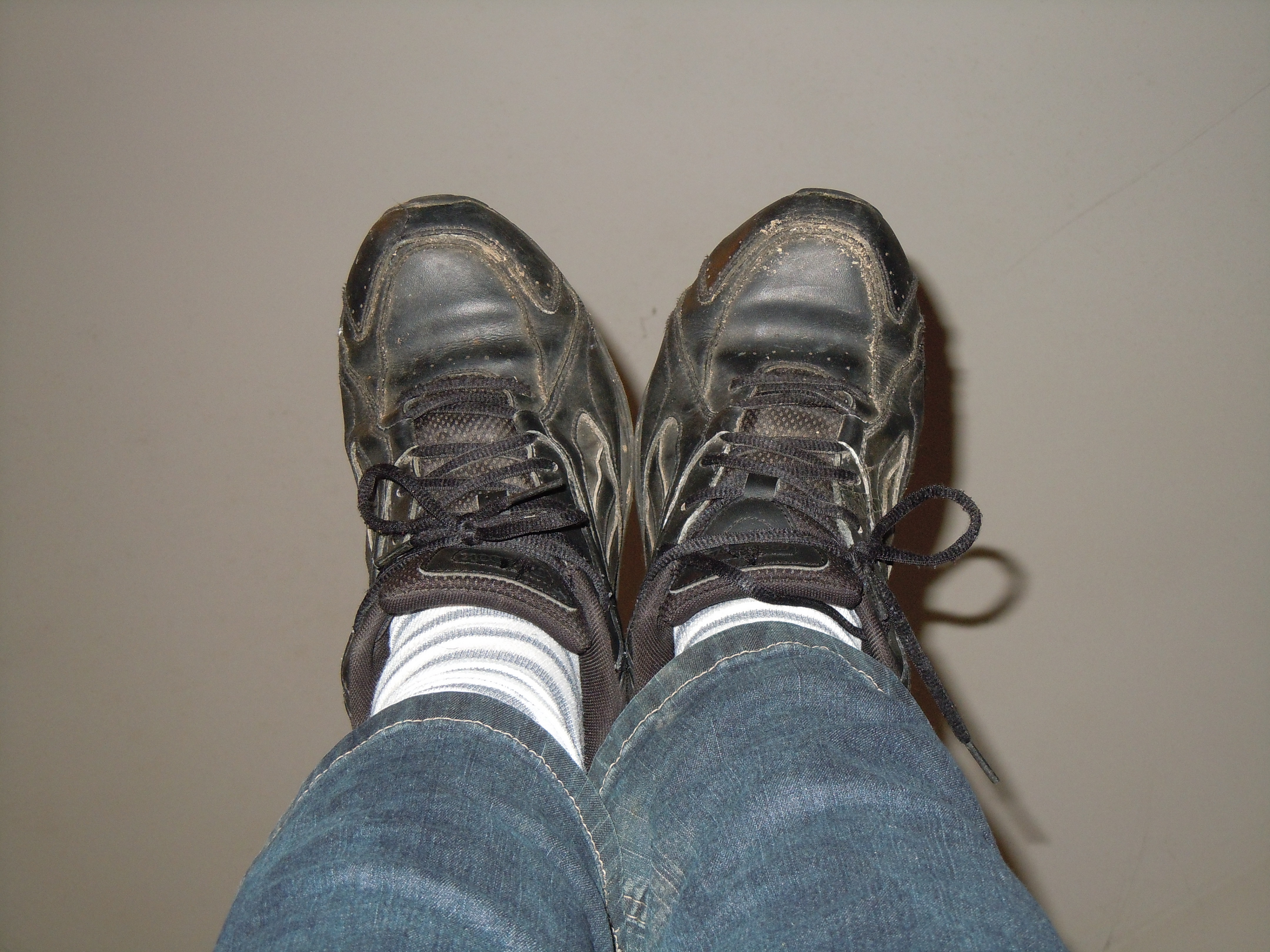 feet.jpg