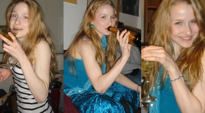 zzzzzzzzzzzzzzzzzxcaroline-drinking.png