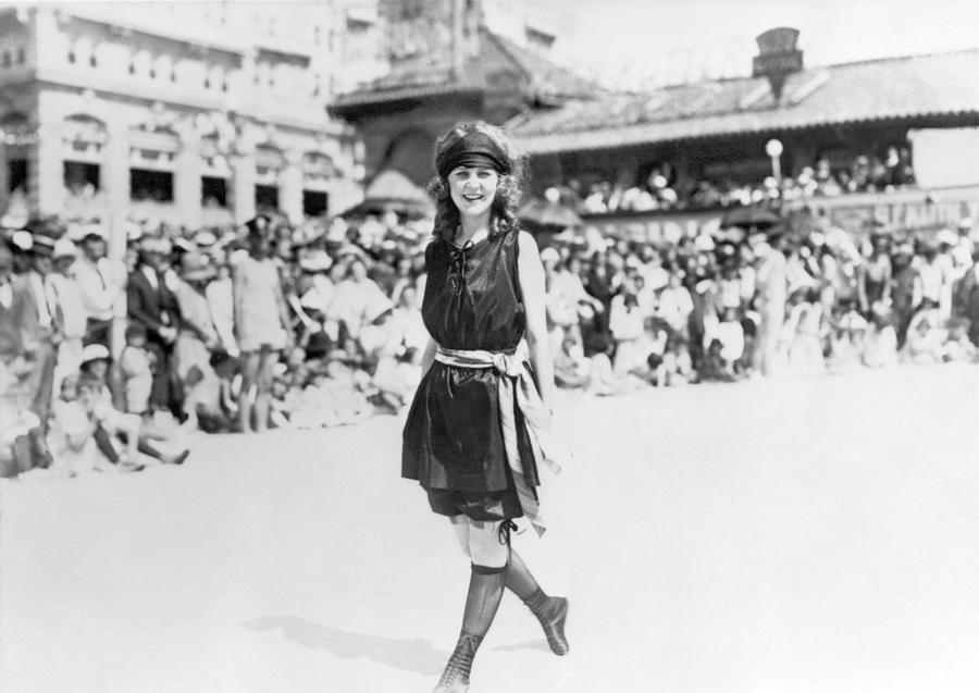 1-margaret-gorman-1921-granger.jpg