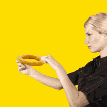 tenor.gif