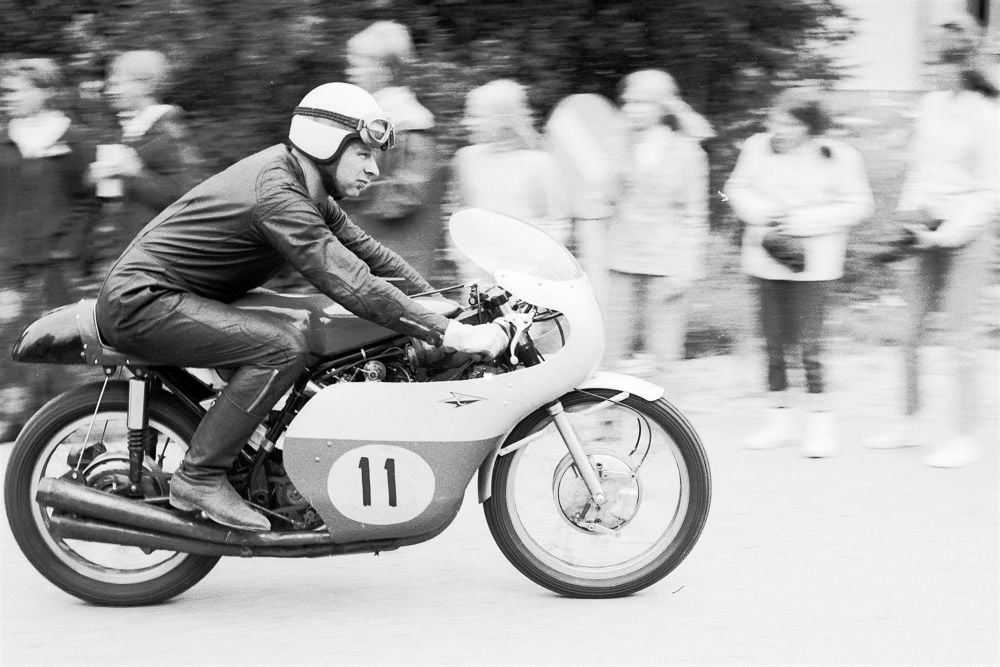 Vostok-Motorcycles-Racing.jpg