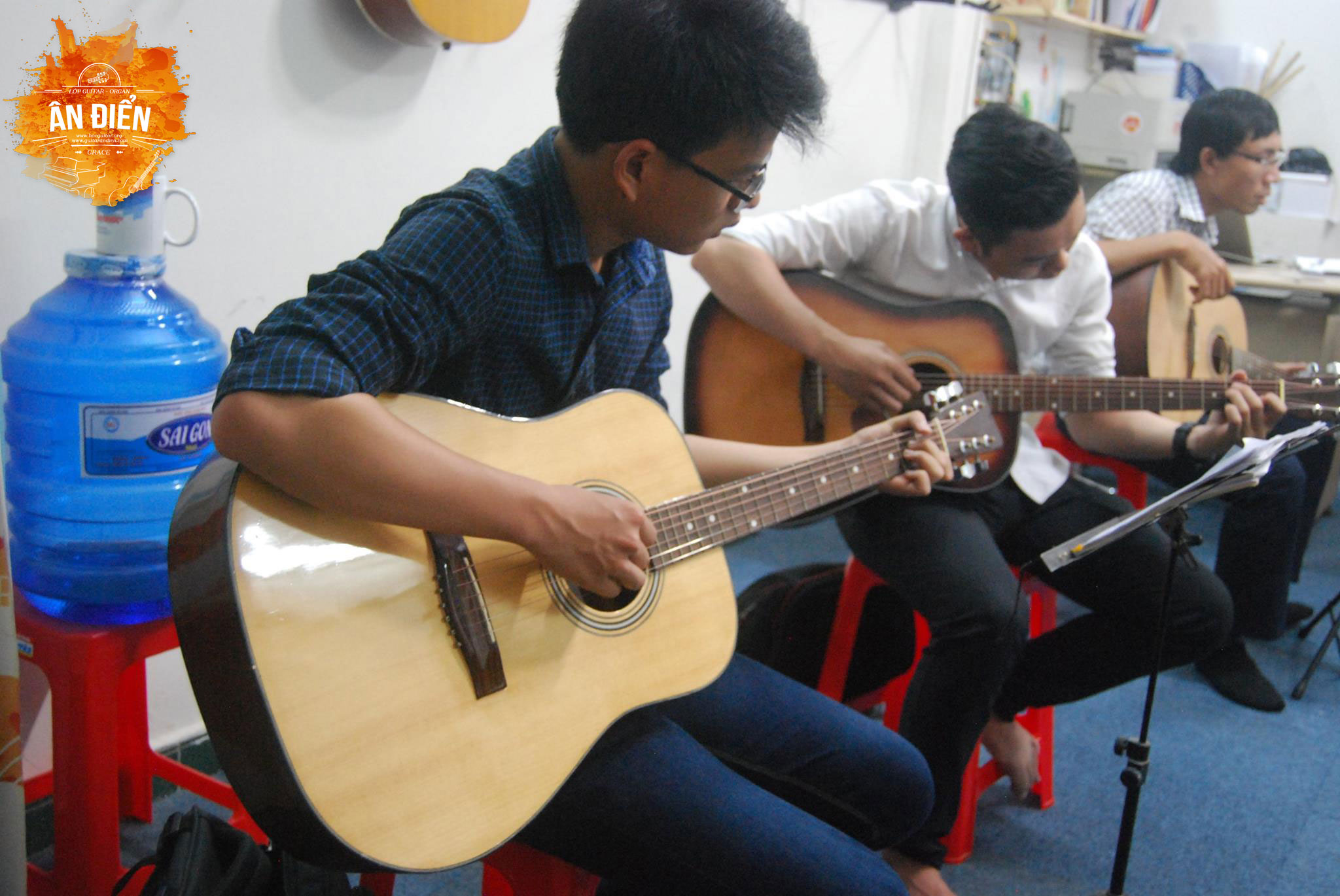 guitar-6.jpg