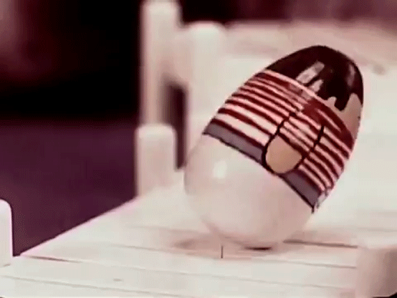 weebles.gif