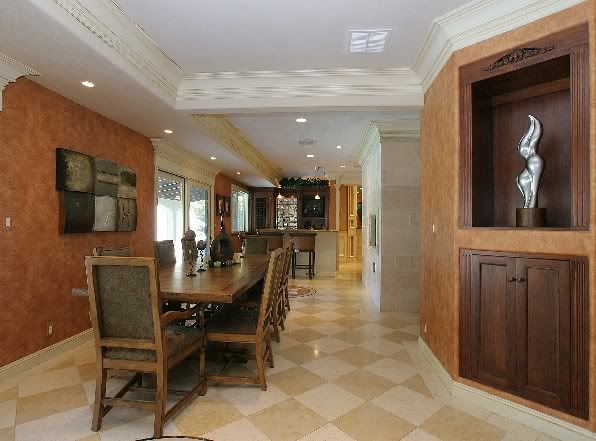 Dining_Room_Low.jpg