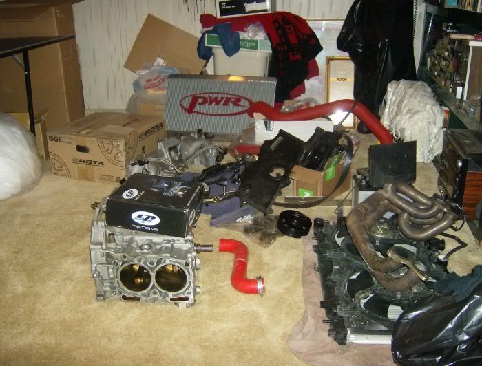 partsroom002.jpg