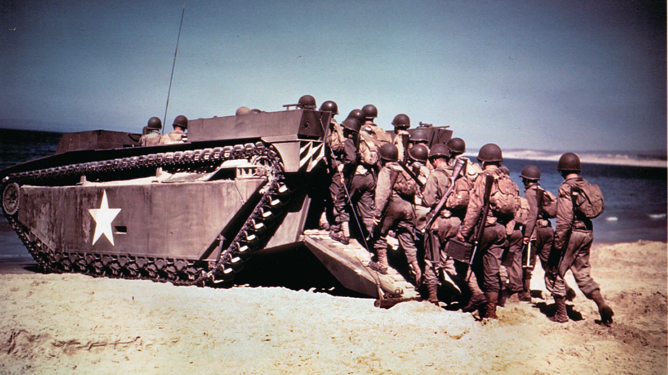 warfarehistorynetwork.com