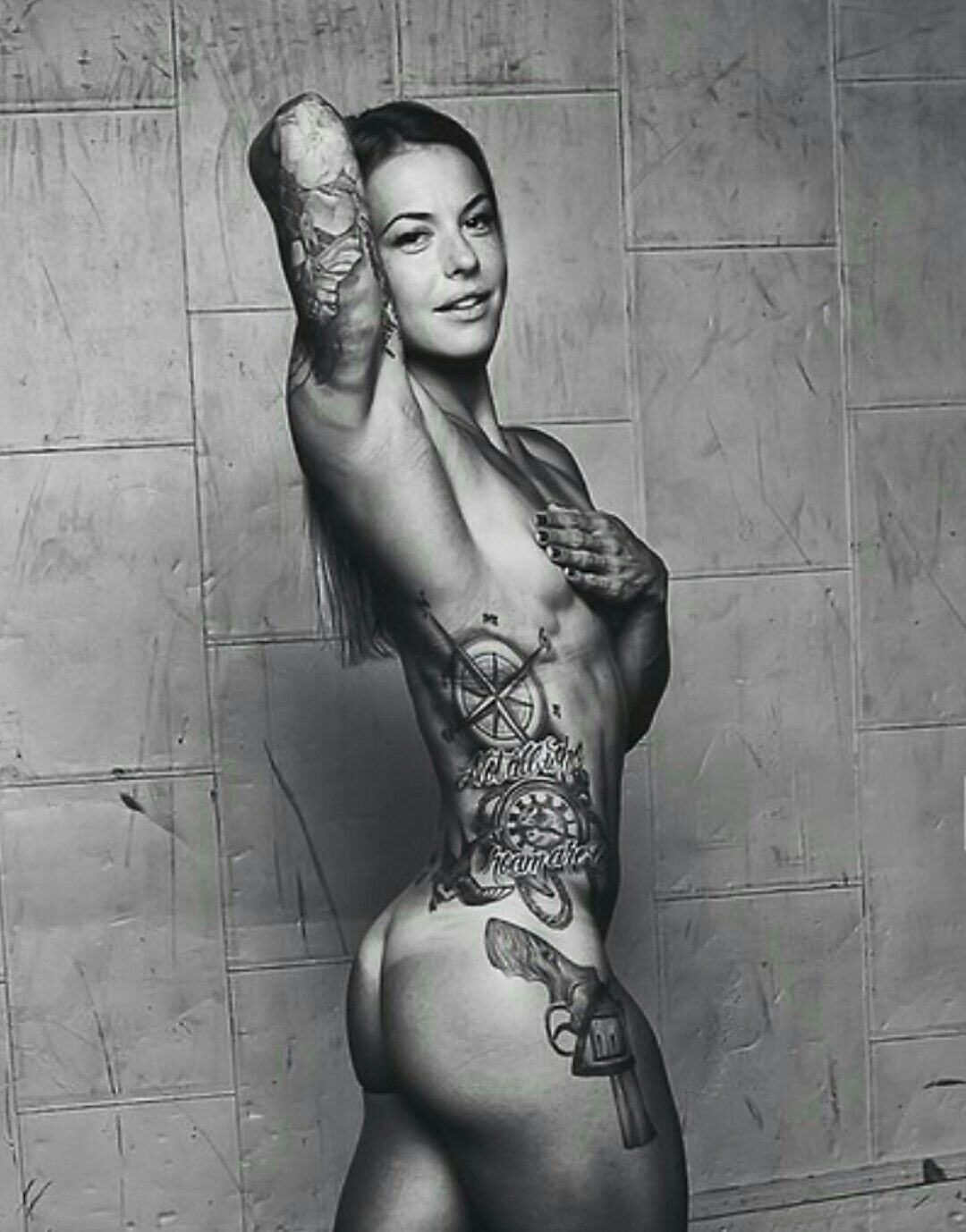 Nude christmas photos abbott Christmas Abbott