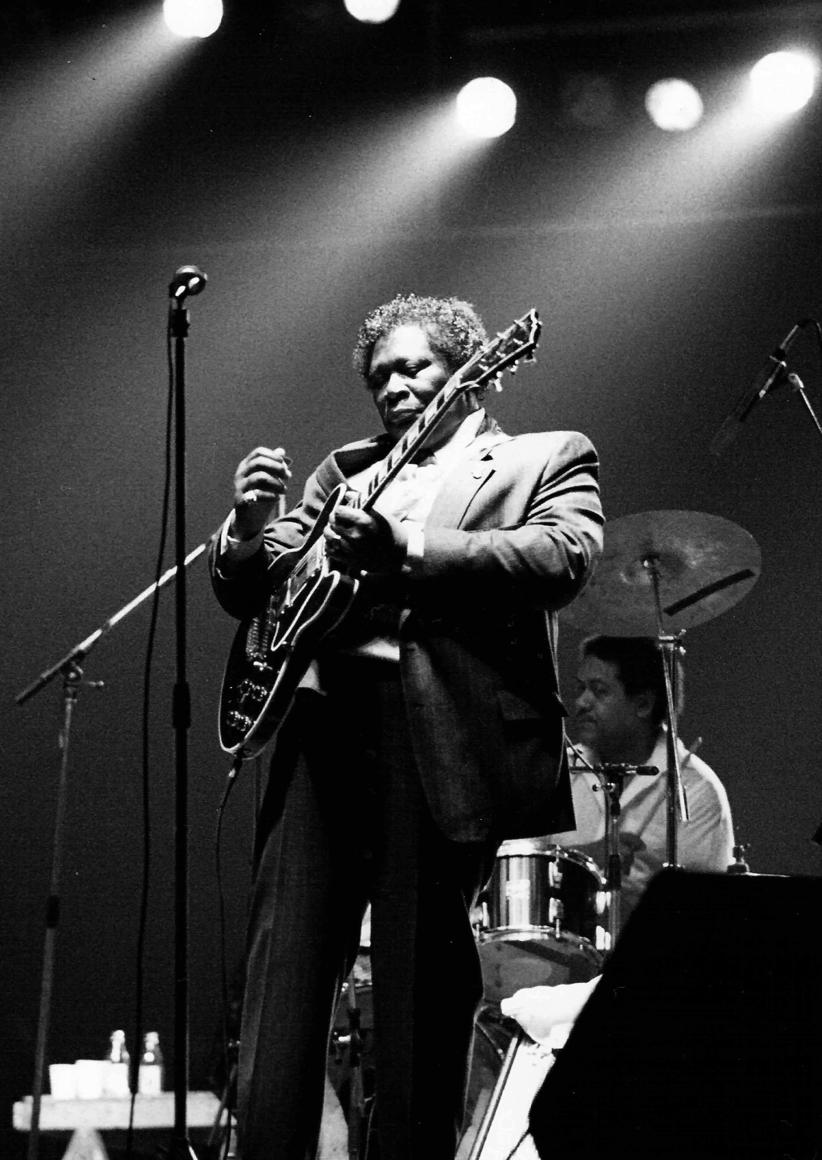 B.B._King_con_Lucille.jpg