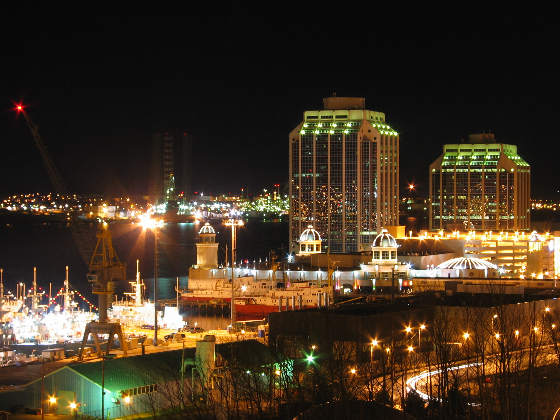 Halifax_at_night.jpg