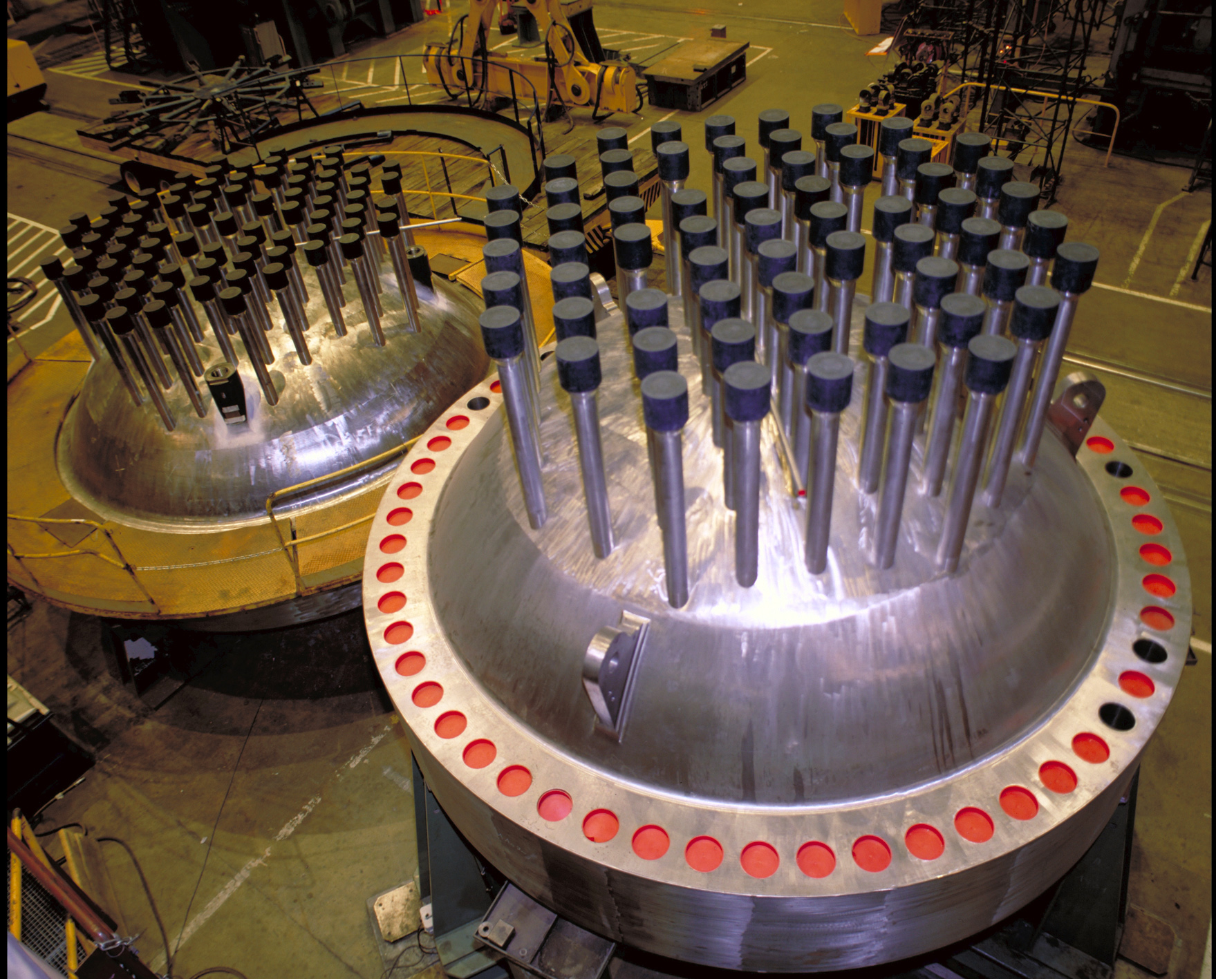 Reactor_Vessel_head.jpg