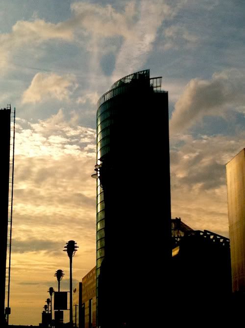 berlintowerphone.jpg