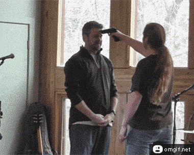 tumblr_m4e3ikTEc61r3gb3zo1_400.gif