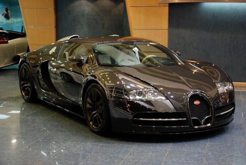 Bugatti-bugatti-25155506-800-536.jpg