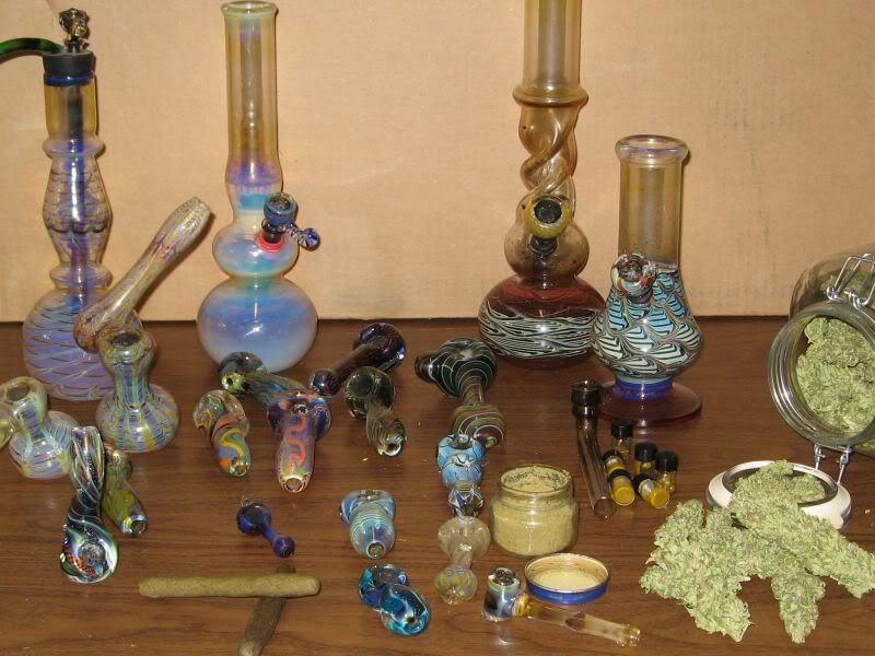 tablefull-2.jpg