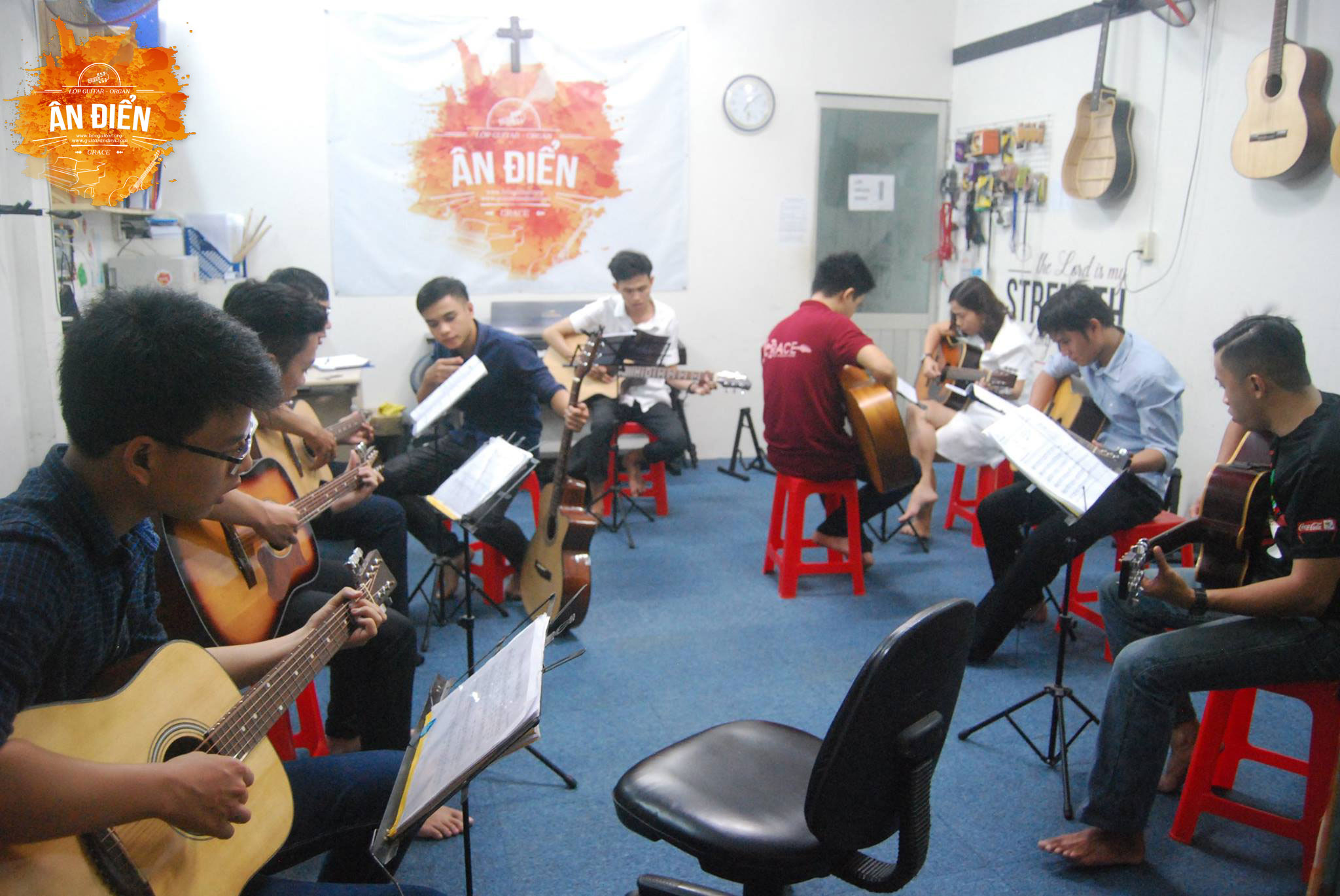 guitar-free-3.jpg