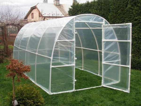 hoop-greenhouse-using-PVC.jpg