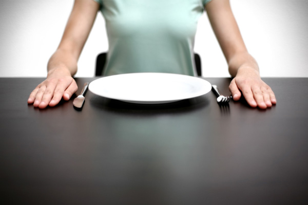 woman-with-empty-plate.jpg