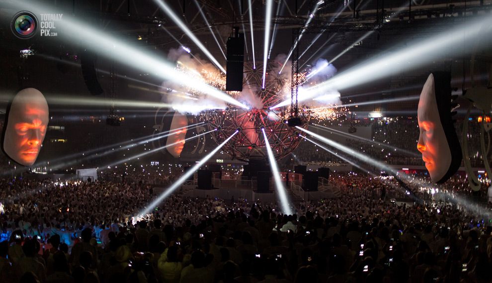 sensation_001_zpsdea455a8.jpg