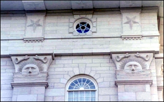 nauvoo-pentagrams.jpg