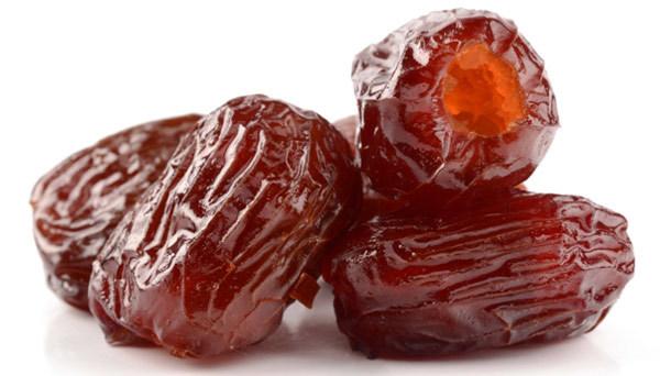dates-skin-benefits-1.jpg