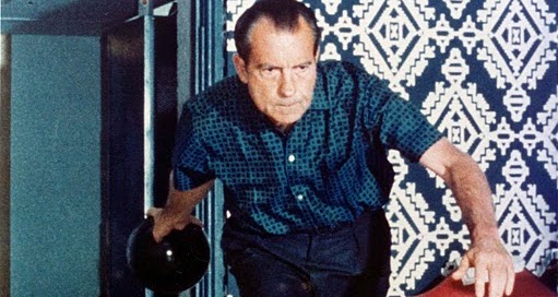 nixon_bowling.jpg
