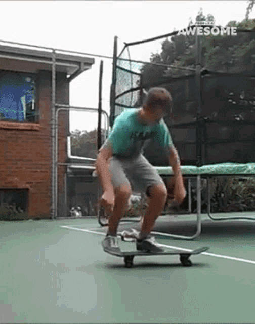 skateboarding-fail-people-are-awesome.gif