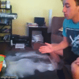 tumblr_mvvg5oCC3I1r9y385o1_250.gif