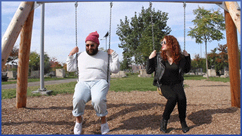 7KEVdgJpEL5w4.gif