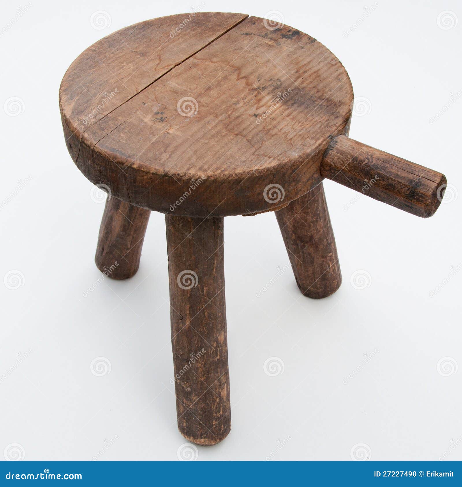 antique-milking-stool-27227490.jpg