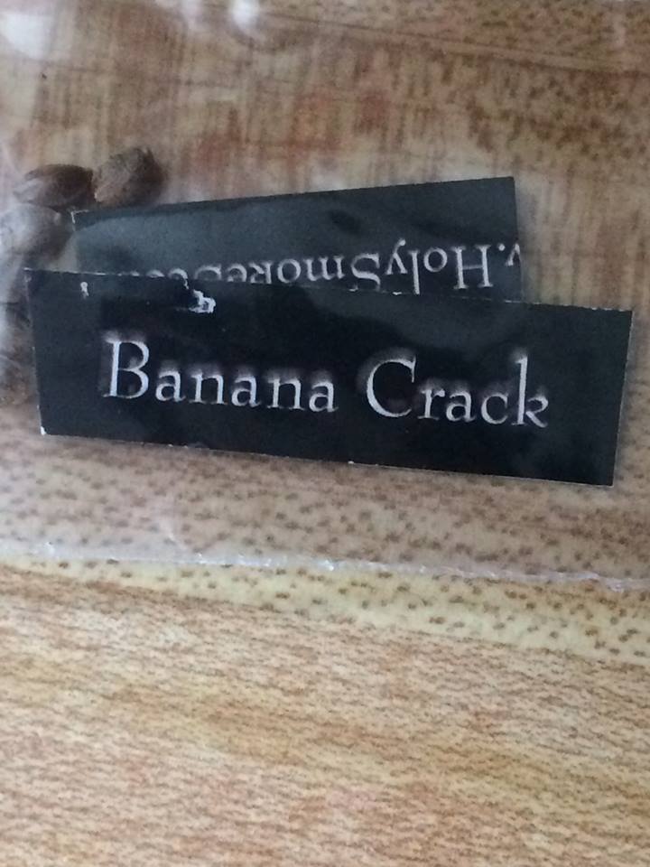 Germination_Banana_Crack_1.jpg