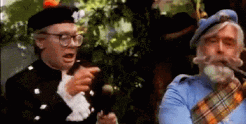 bagpipes-mike-myers.gif