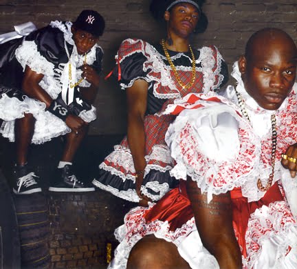 Men+in+Frills.jpg