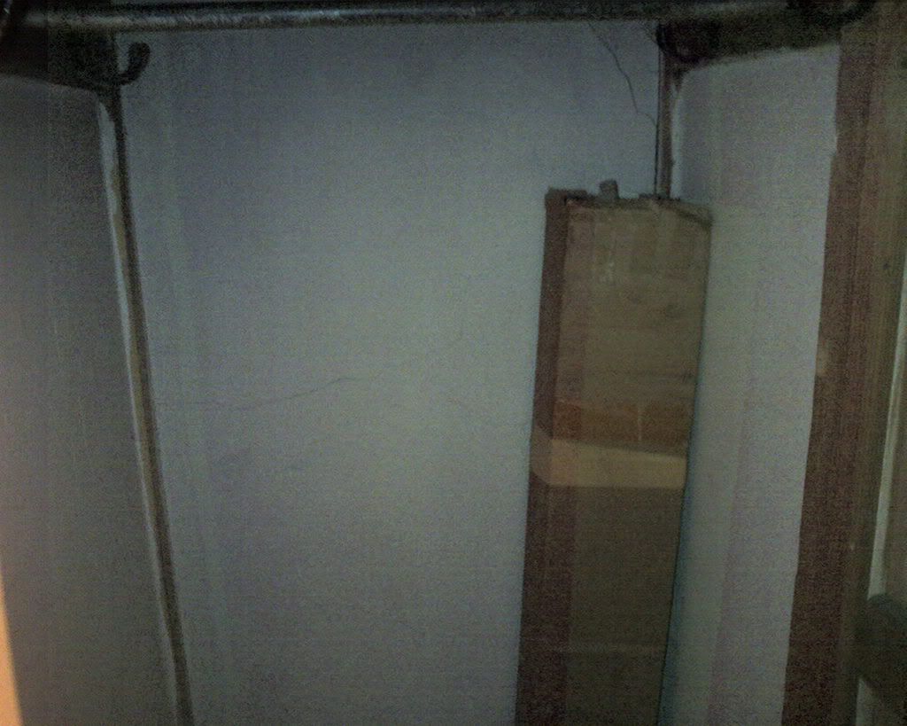 cupboard1.jpg