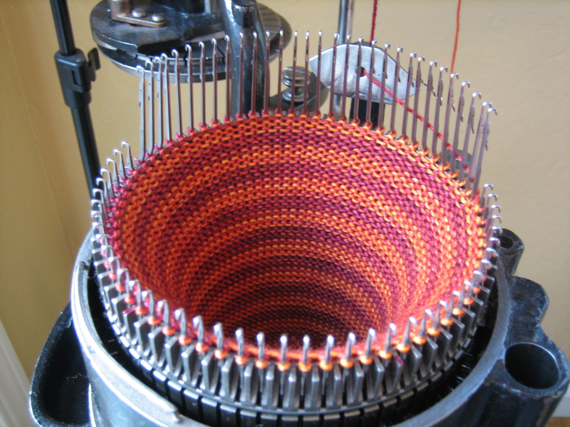 sockmachine3.jpg