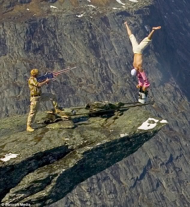 mad_daredevil_stunts_04.jpg