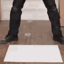tenor.gif