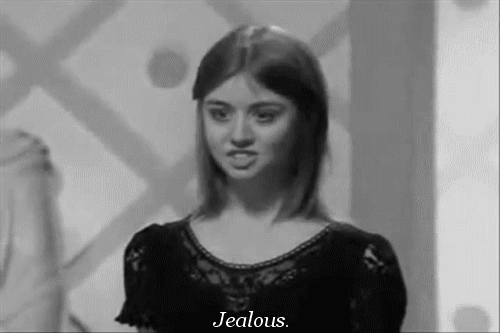 tumblr_m01uqwDMqS1r2vcfs.gif