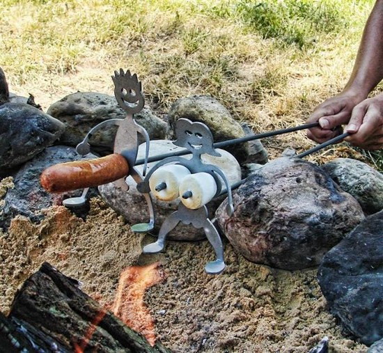 bbq_couple.jpg