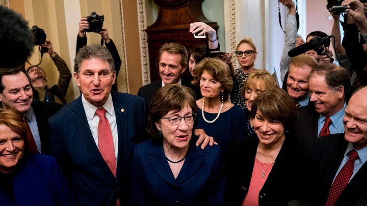 180122153459-susan-collins-01-22-18-4.jpg