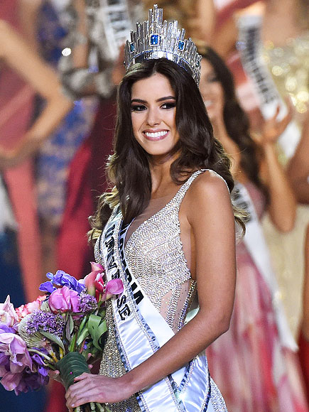 paulina-vega-435.jpg