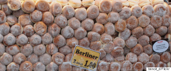 r-BERLINER-DONUT-large570.jpg