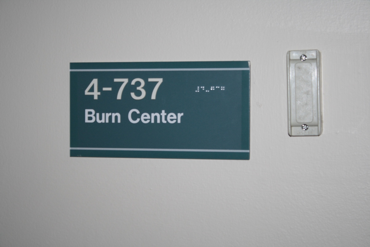 burn-center-sign.jpg