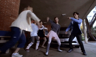 mom-moves.gif