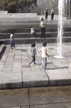 1653912960_23.gif
