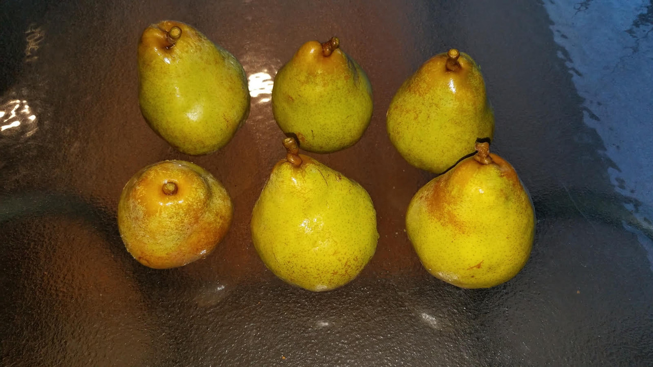 pears10232021.jpg