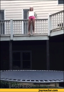 gif-trampoline-fail-jump-854525.gif