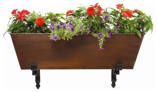 traditional-outdoor-planters.jpg
