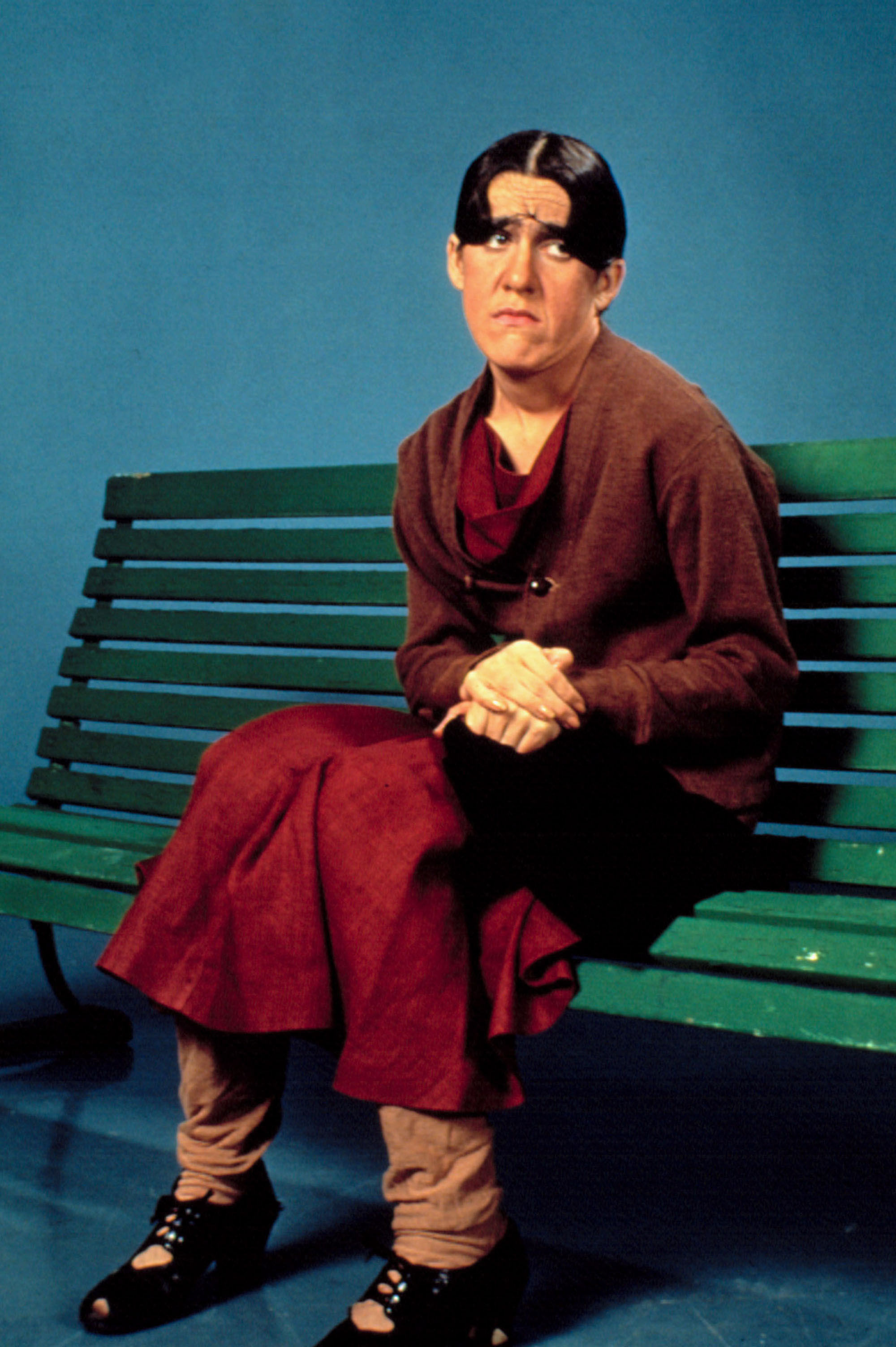 ruth-buzzi-laugh-in-3.jpg